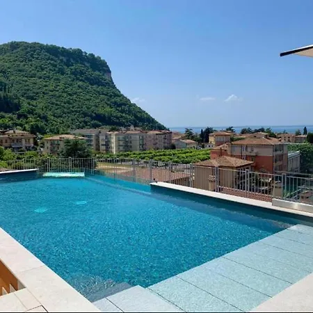 Hotel apartamentowy Rta Doria 3*