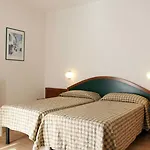 Rta Doria Aparthotel