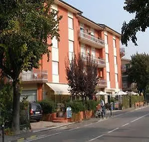 Apartmanhotel Rta Doria Garda
